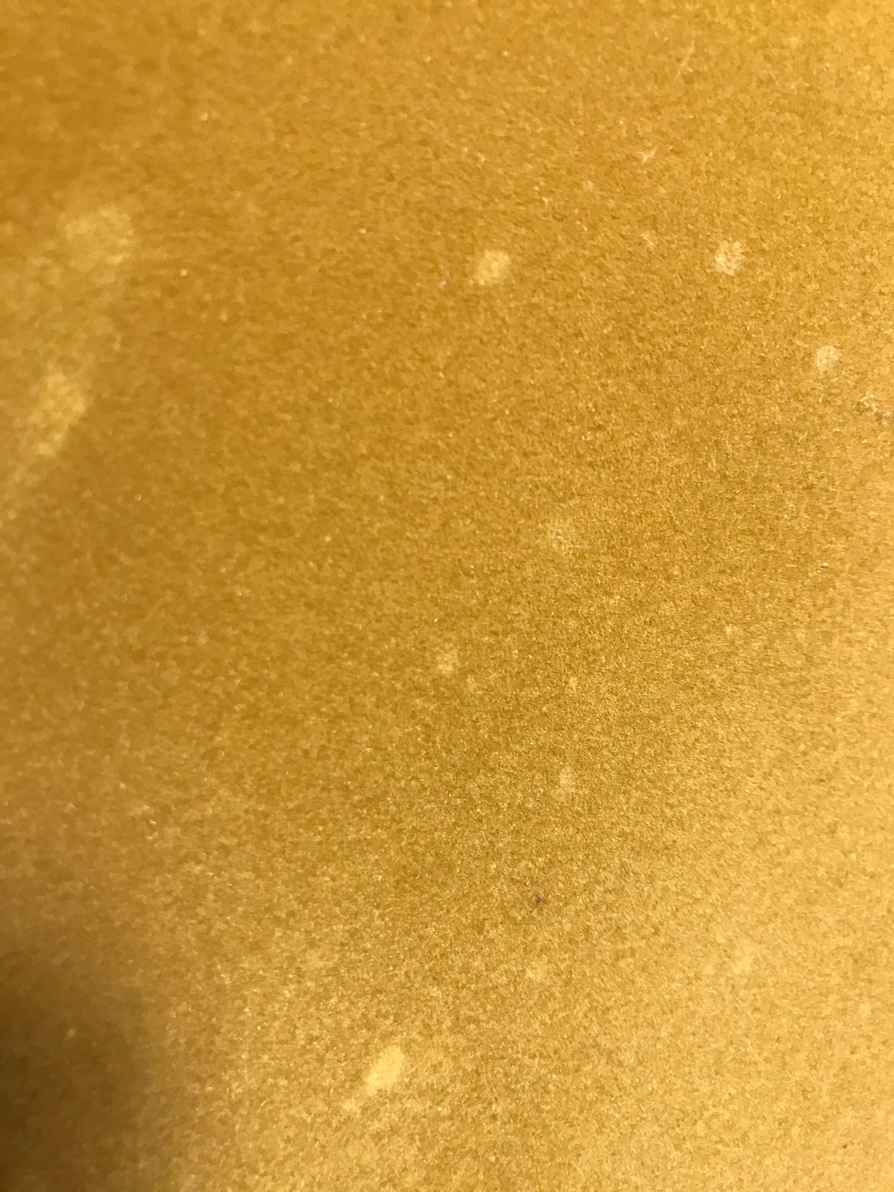 4-leaf ochre velvet screen