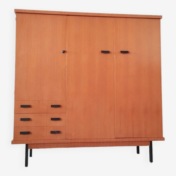 Armoire André Simard vintage