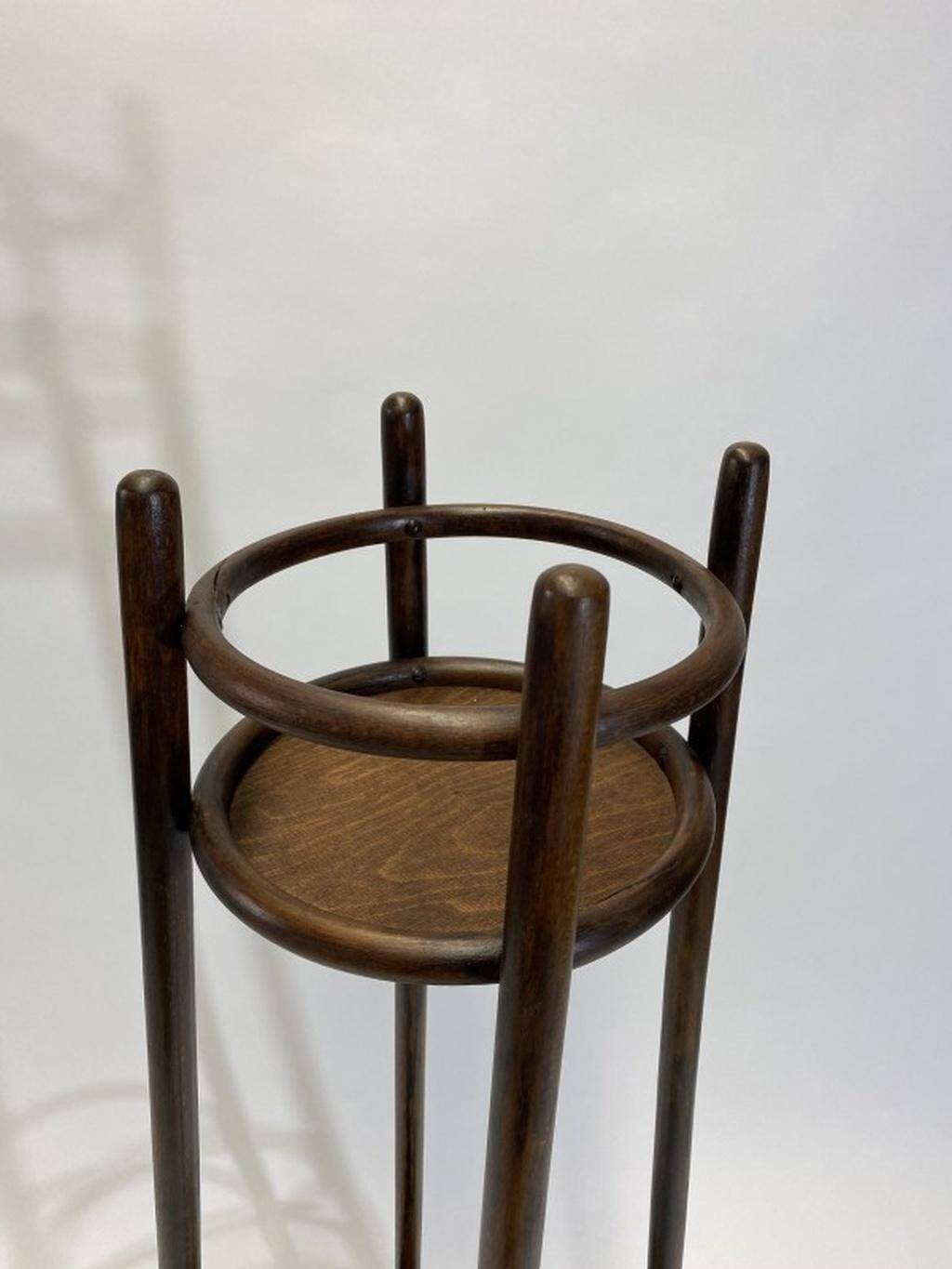 Supports à fleurs par Thonet No.908