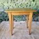 Petite table vintage