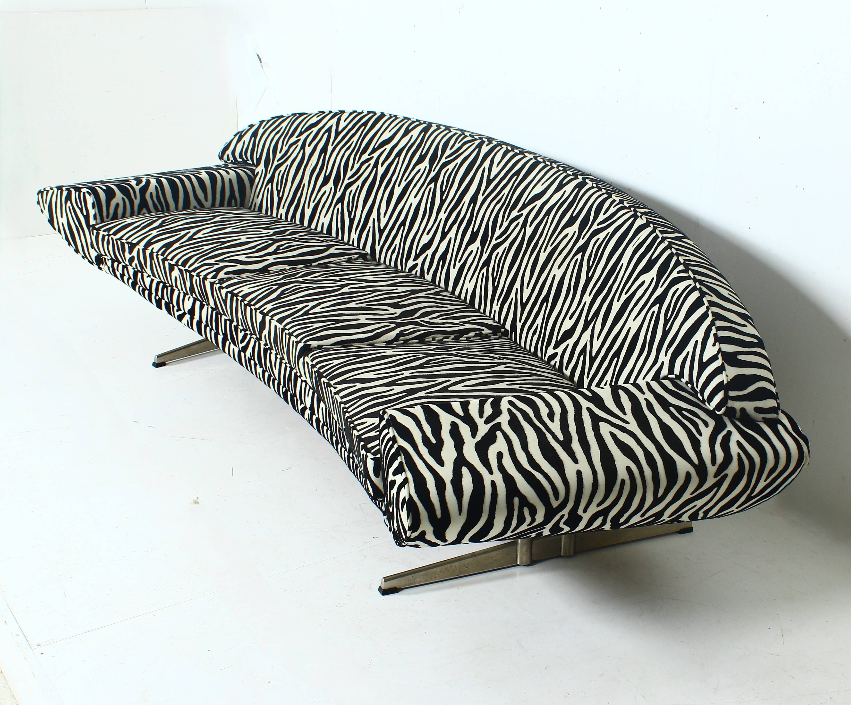 "Capri" curved three-seater sofa by Johannes Andersen, 1965