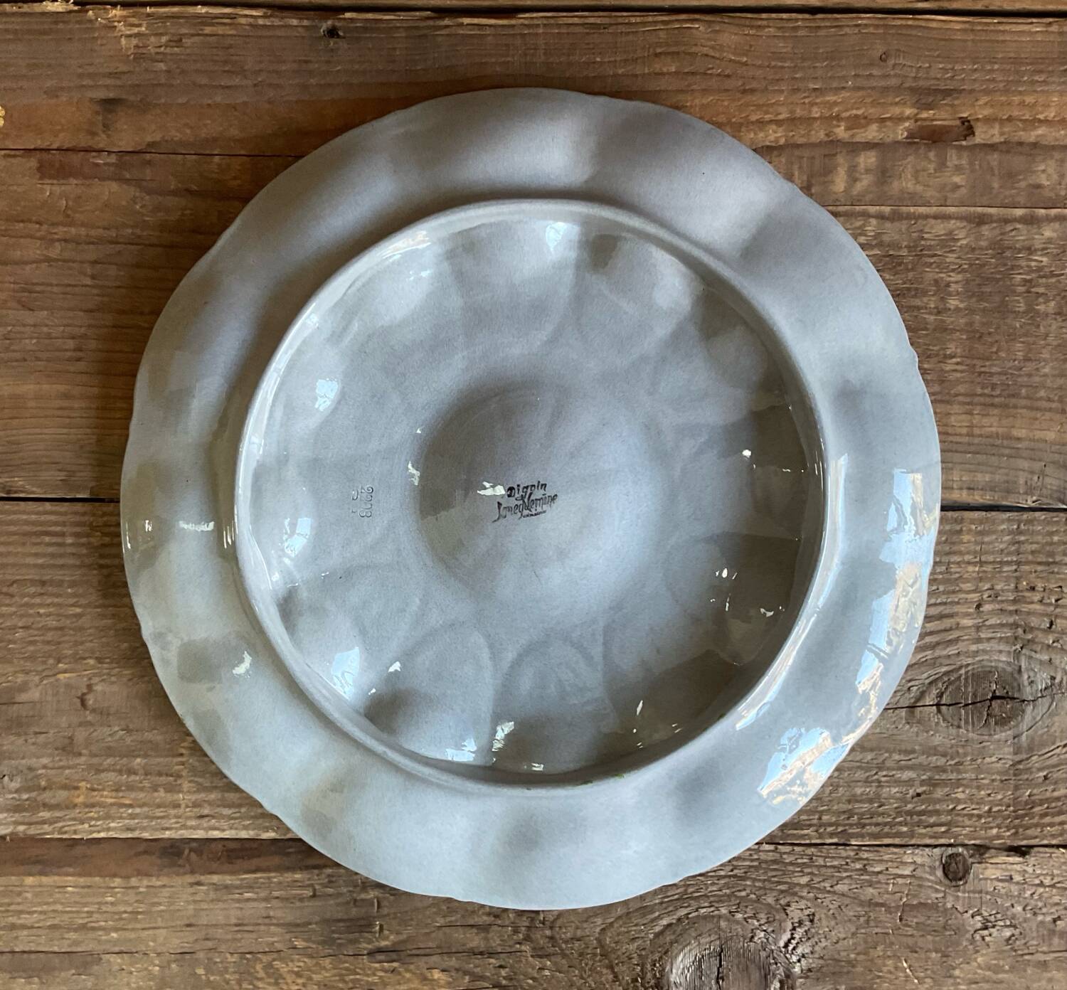 Digoin Sarreguemines France oyster dish in gray slip