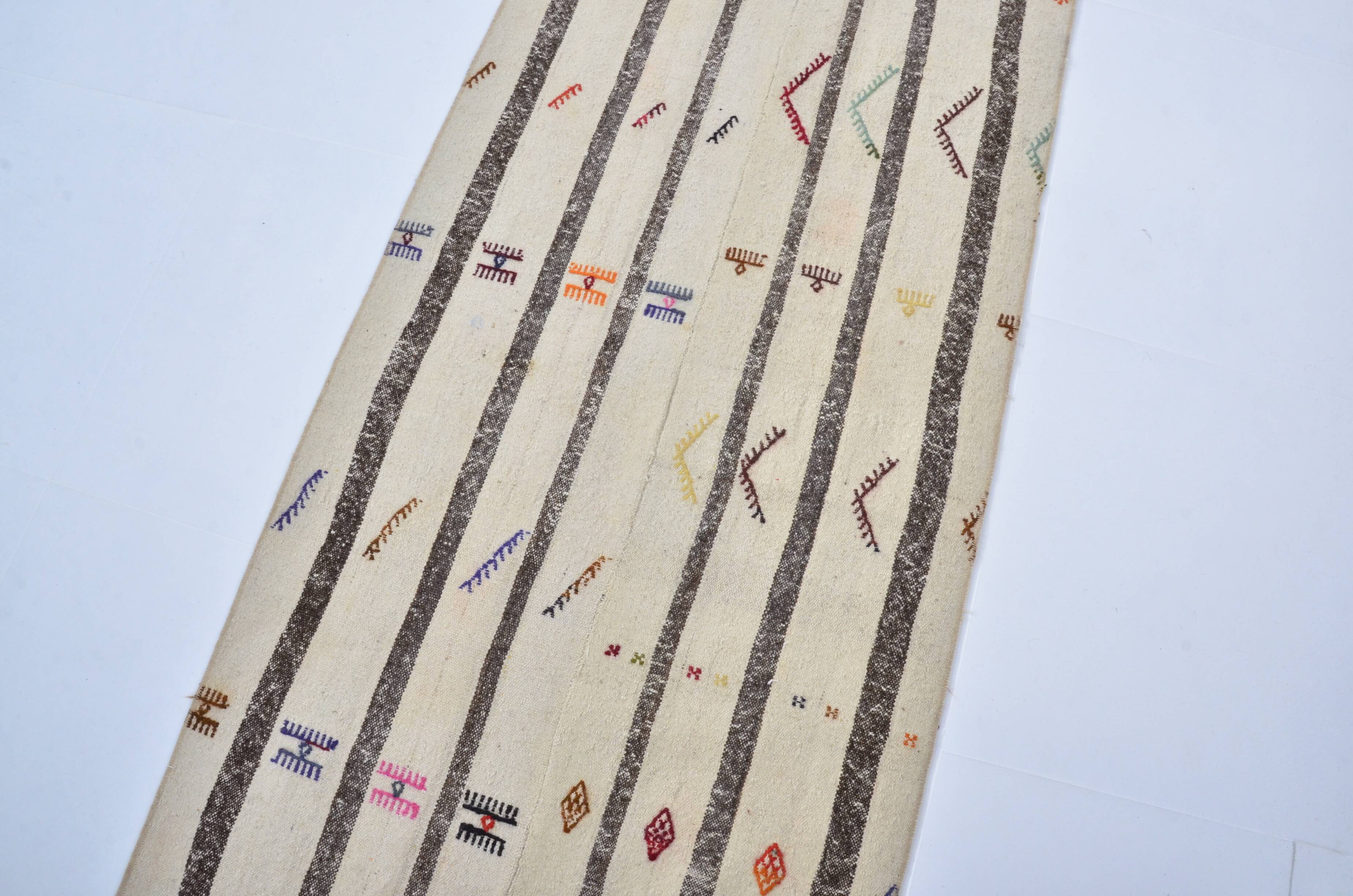 Neutral Vintage Turkish Off White Rug sku 3390