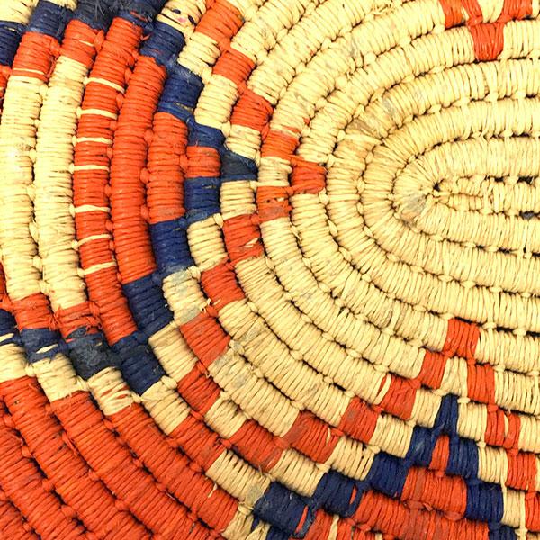 Inca-patterned panière