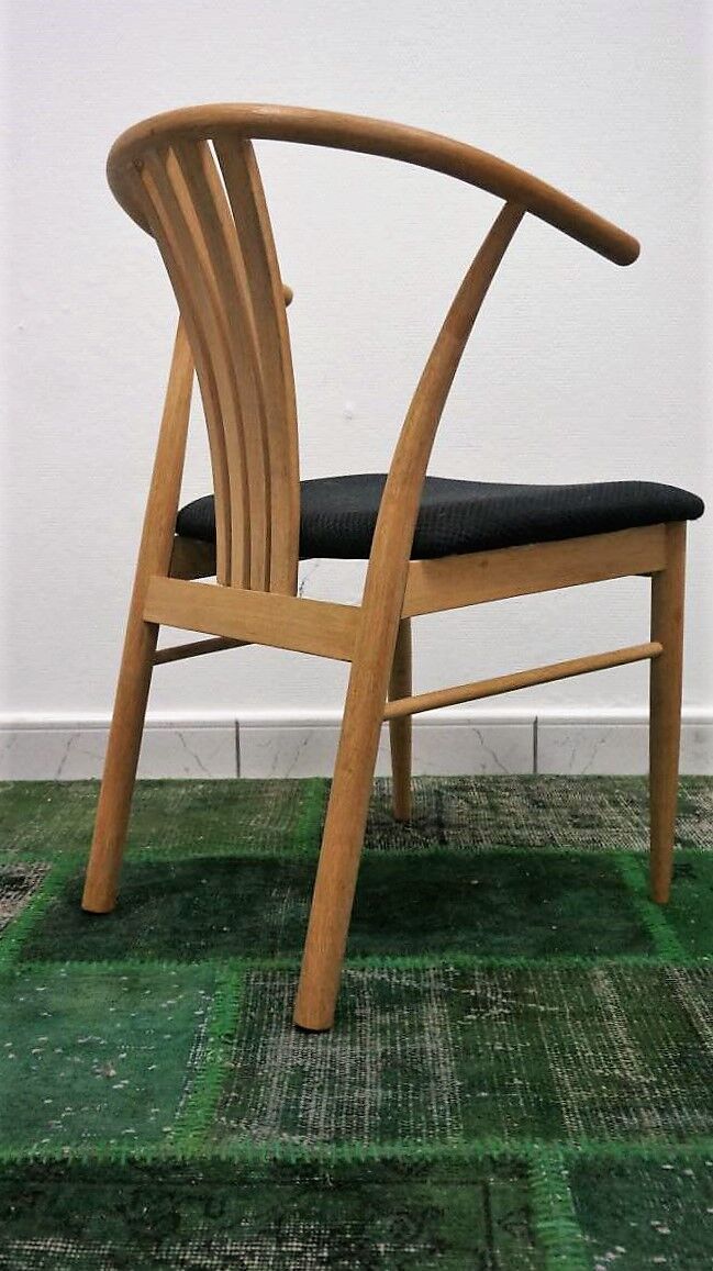 Série de 4 chaises scandinaves