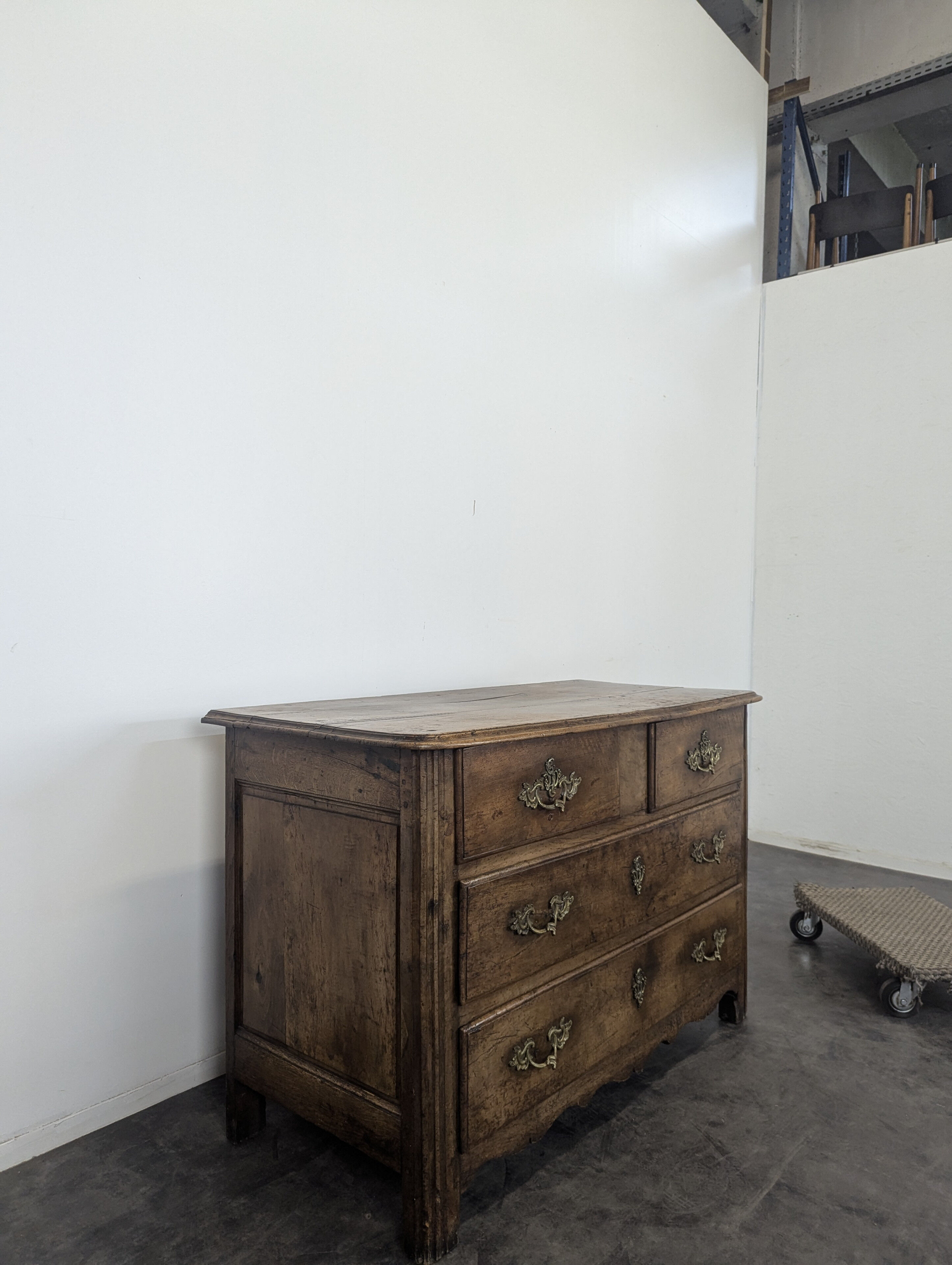 18th century solid walnut chest of drawers