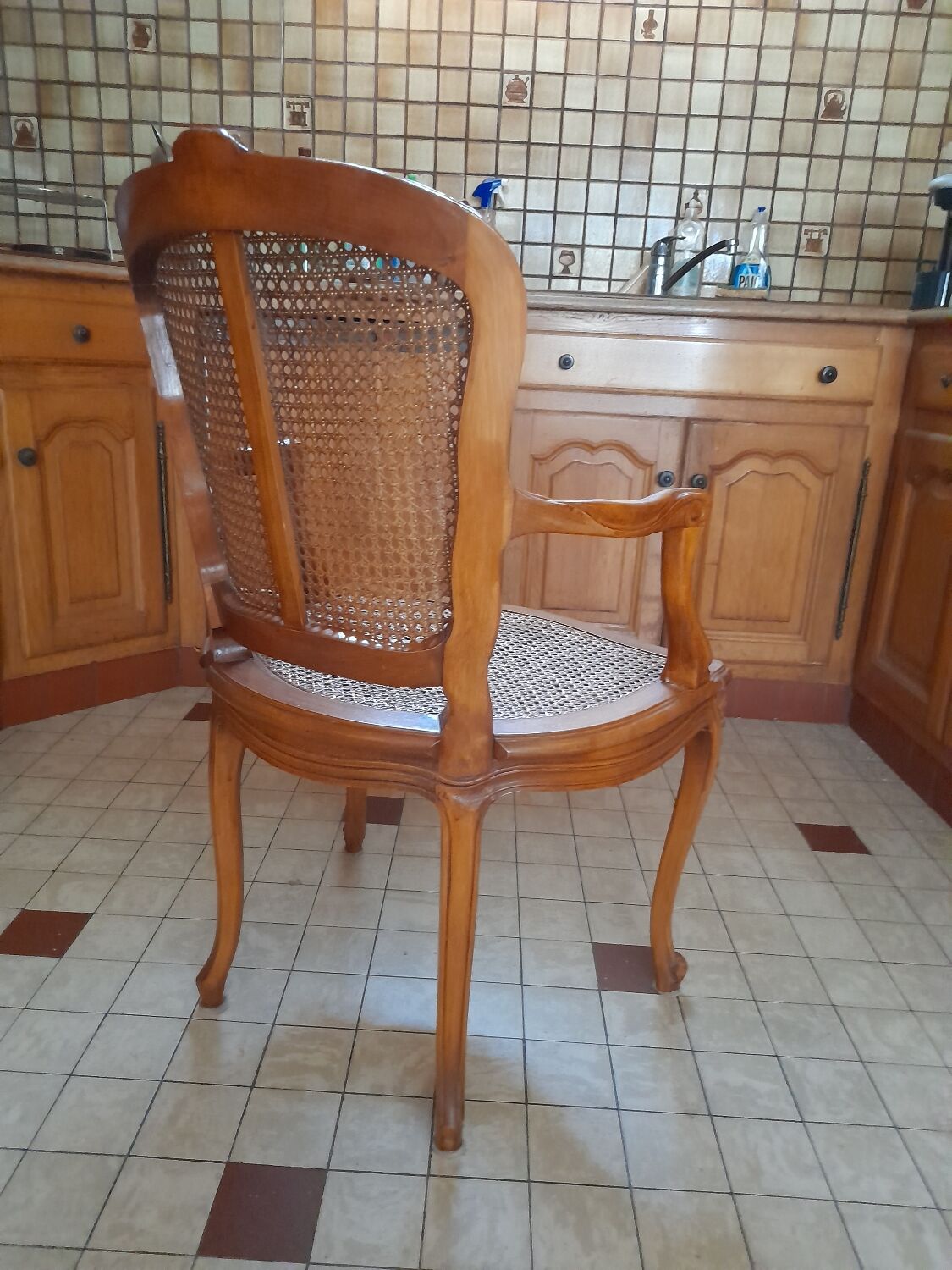 Fauteuil louis XV bois et cannage