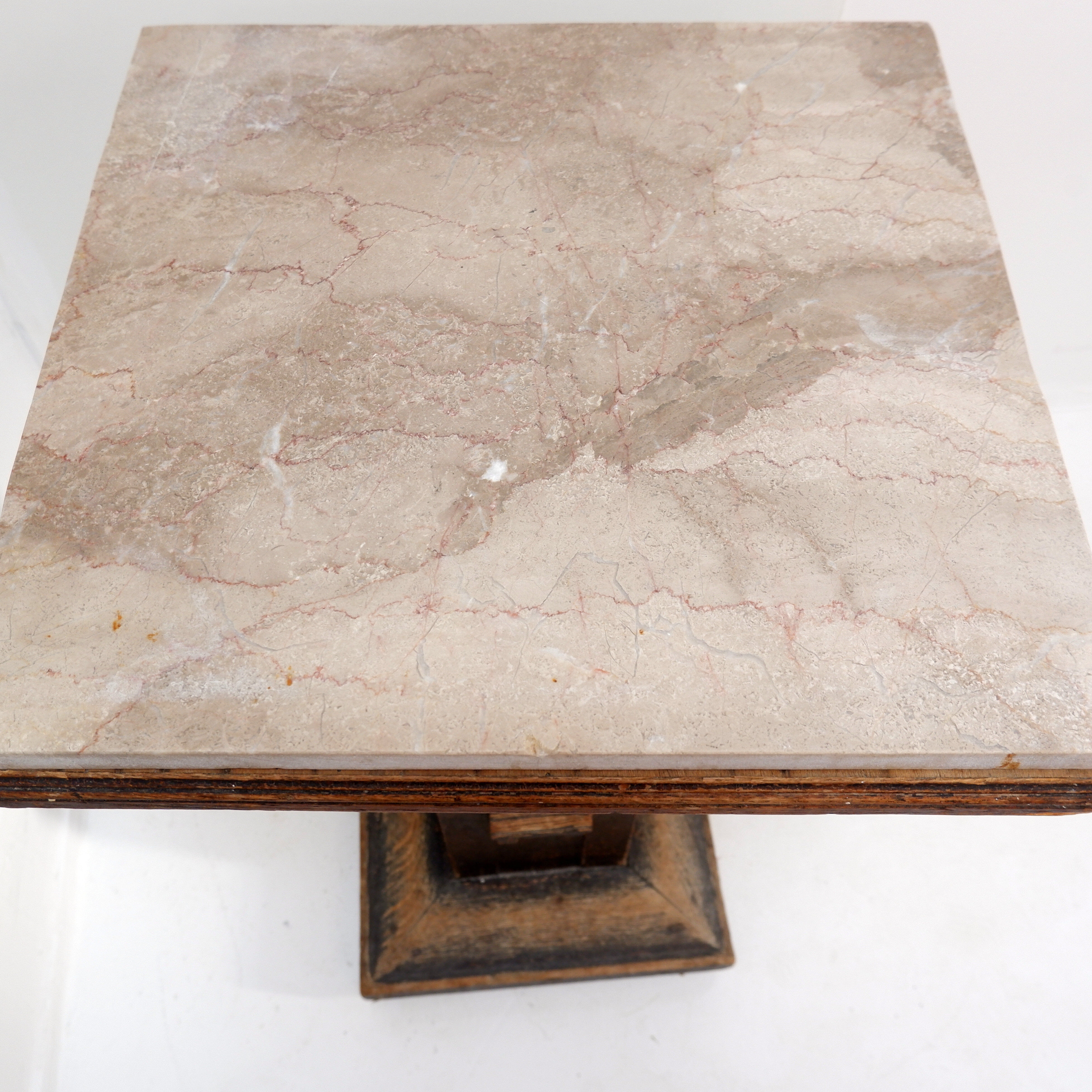 Pedestal table in wood and marble