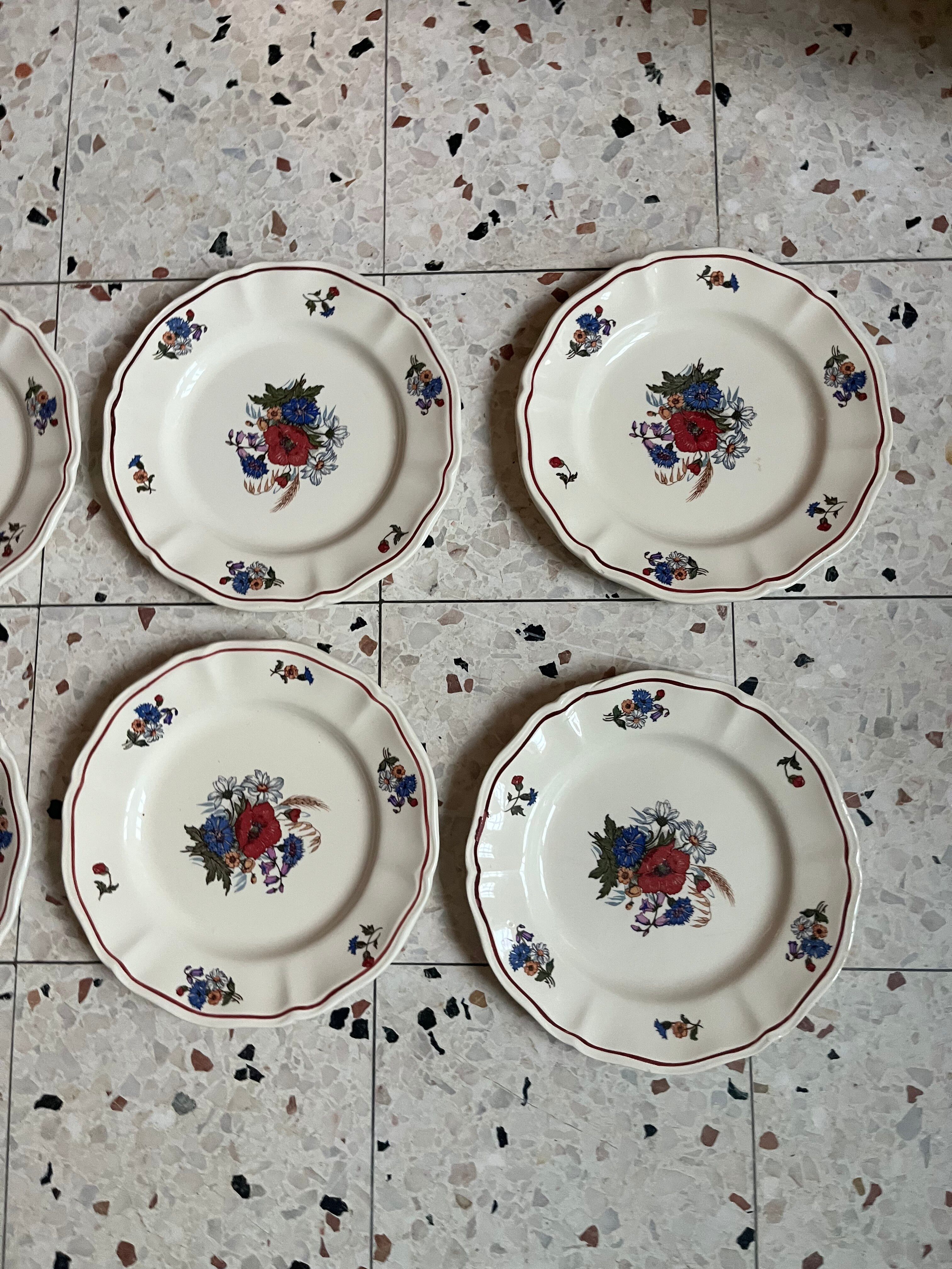 6 dessert plates