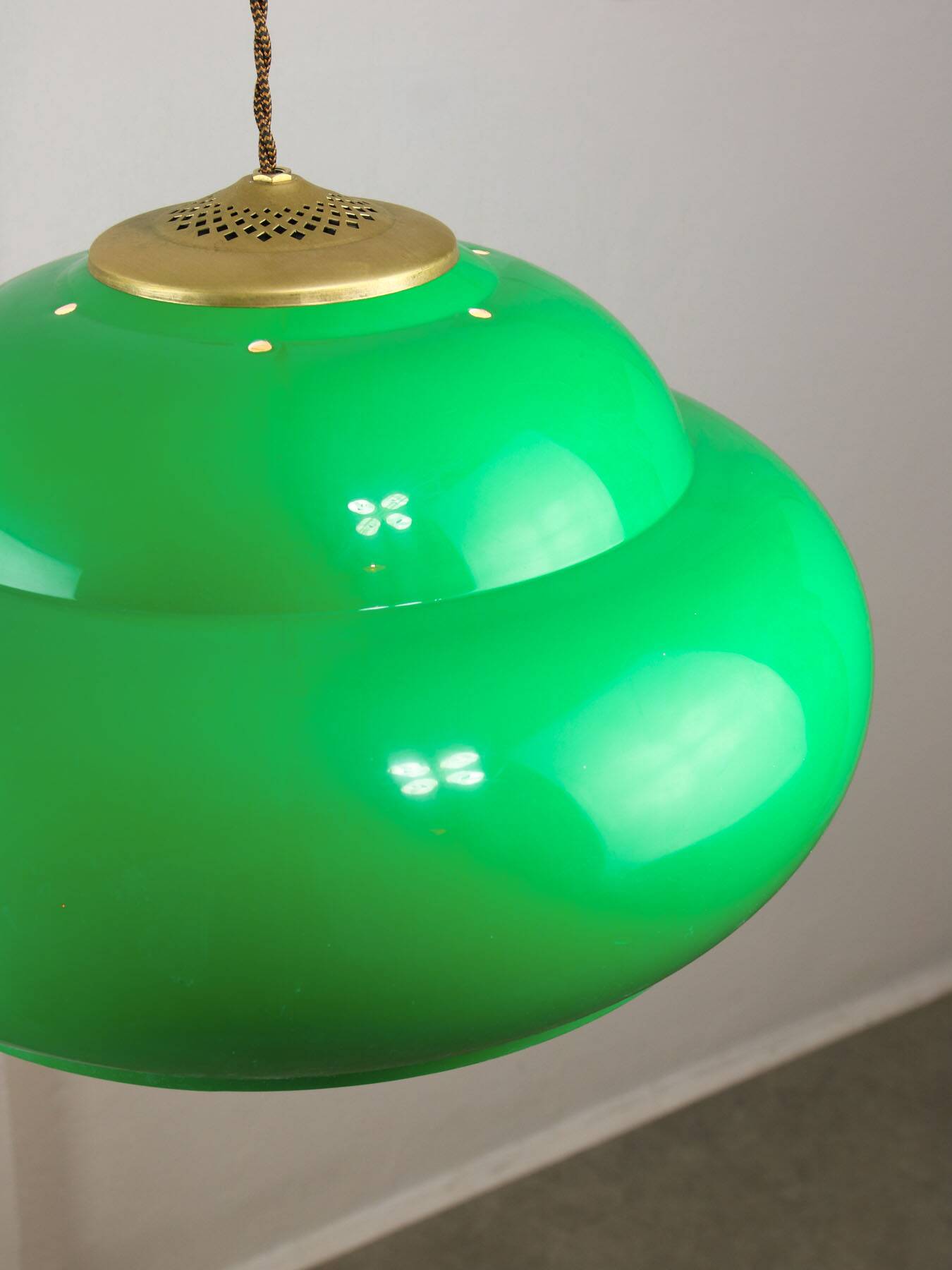 Vintage Green Italian Pool Table Lamp in Brass and Plastic
