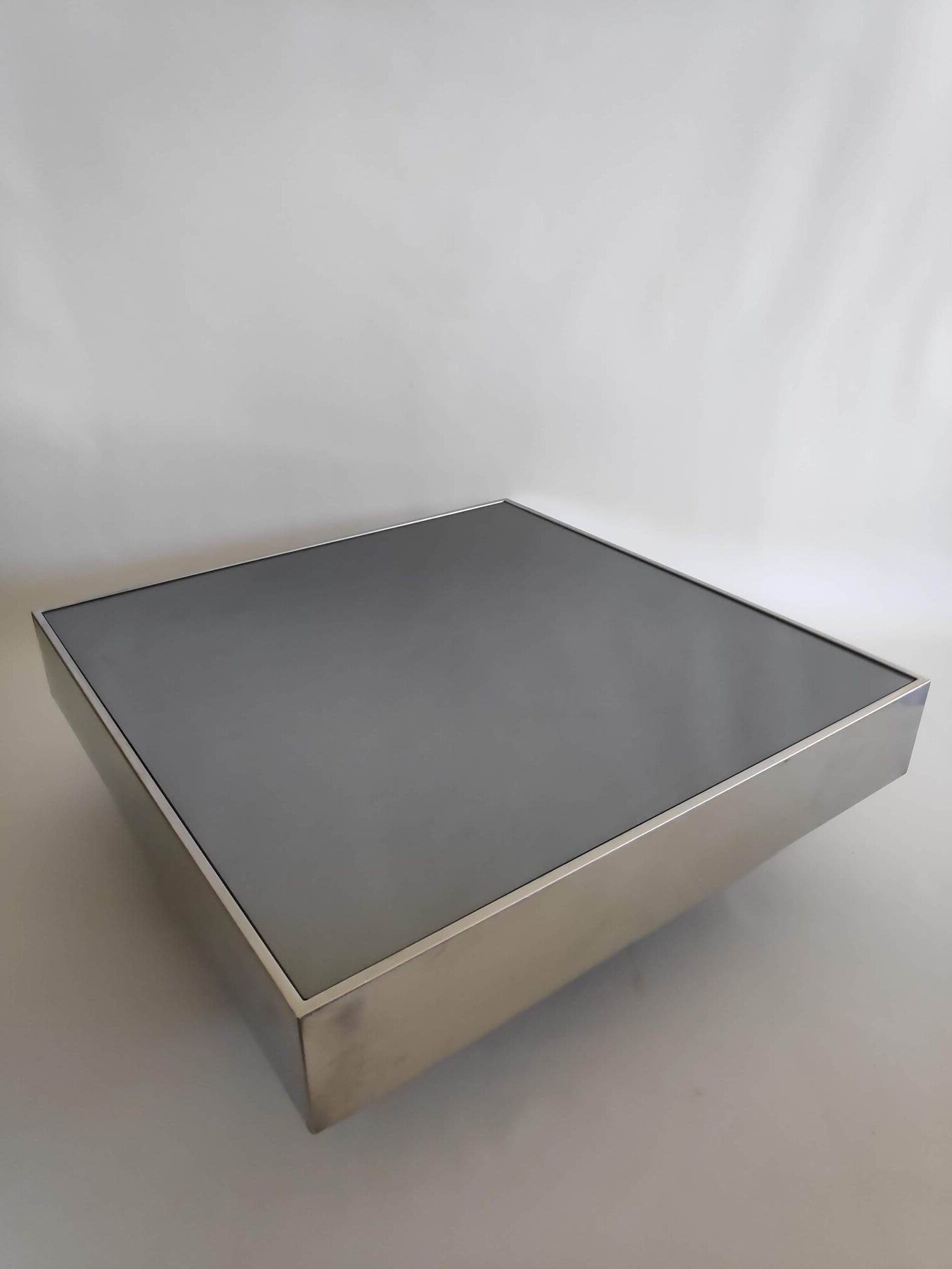 Vintage coffee table in metal and smoked mirror