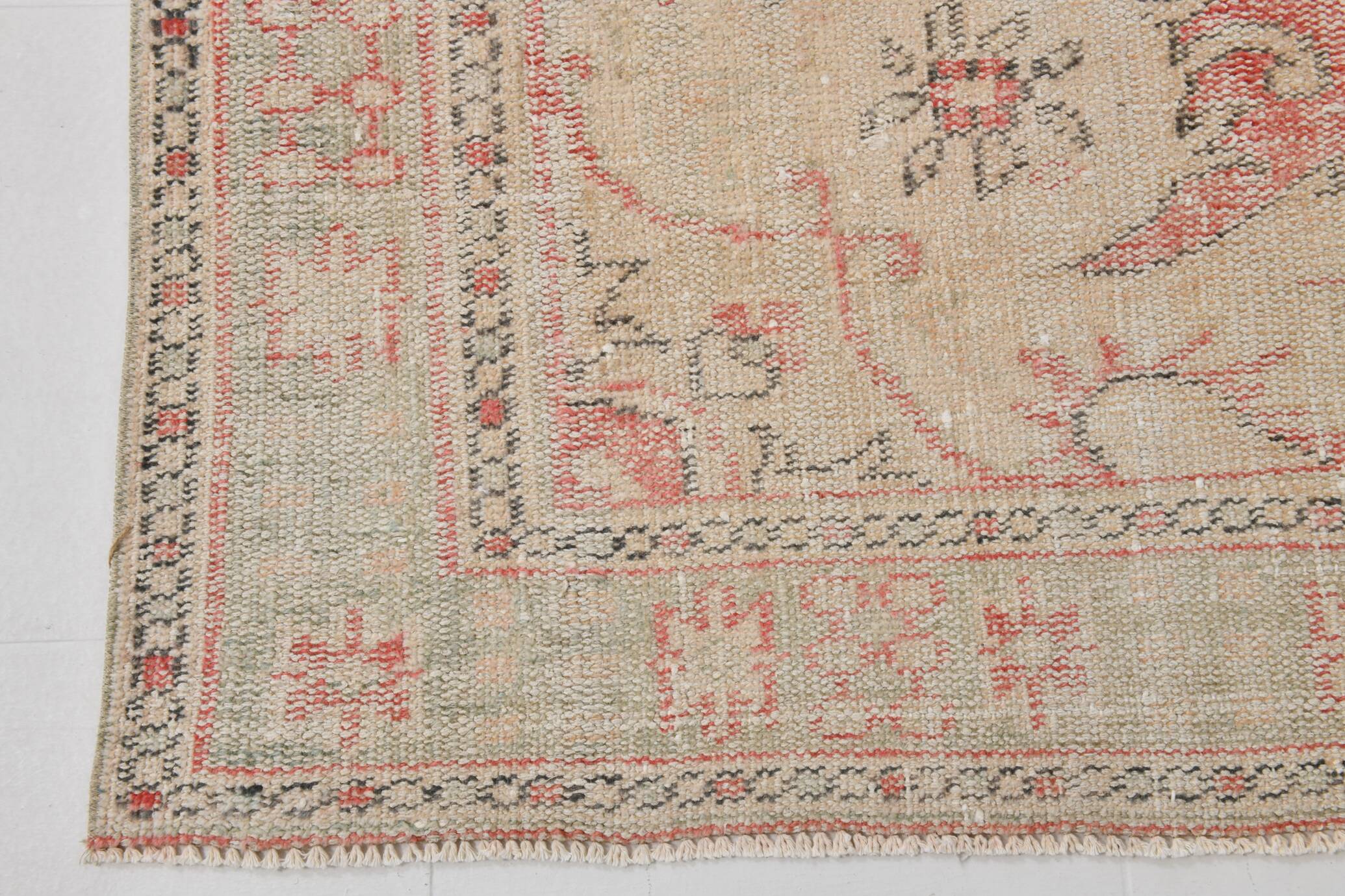 6x9 Soft Pastel Vintage Persian Rug, 176x297Cm SK 21097