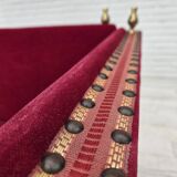 Canapé danois à accoudoirs rabattables « espagnol » des années 1970, en velours d'ameublement rouge.