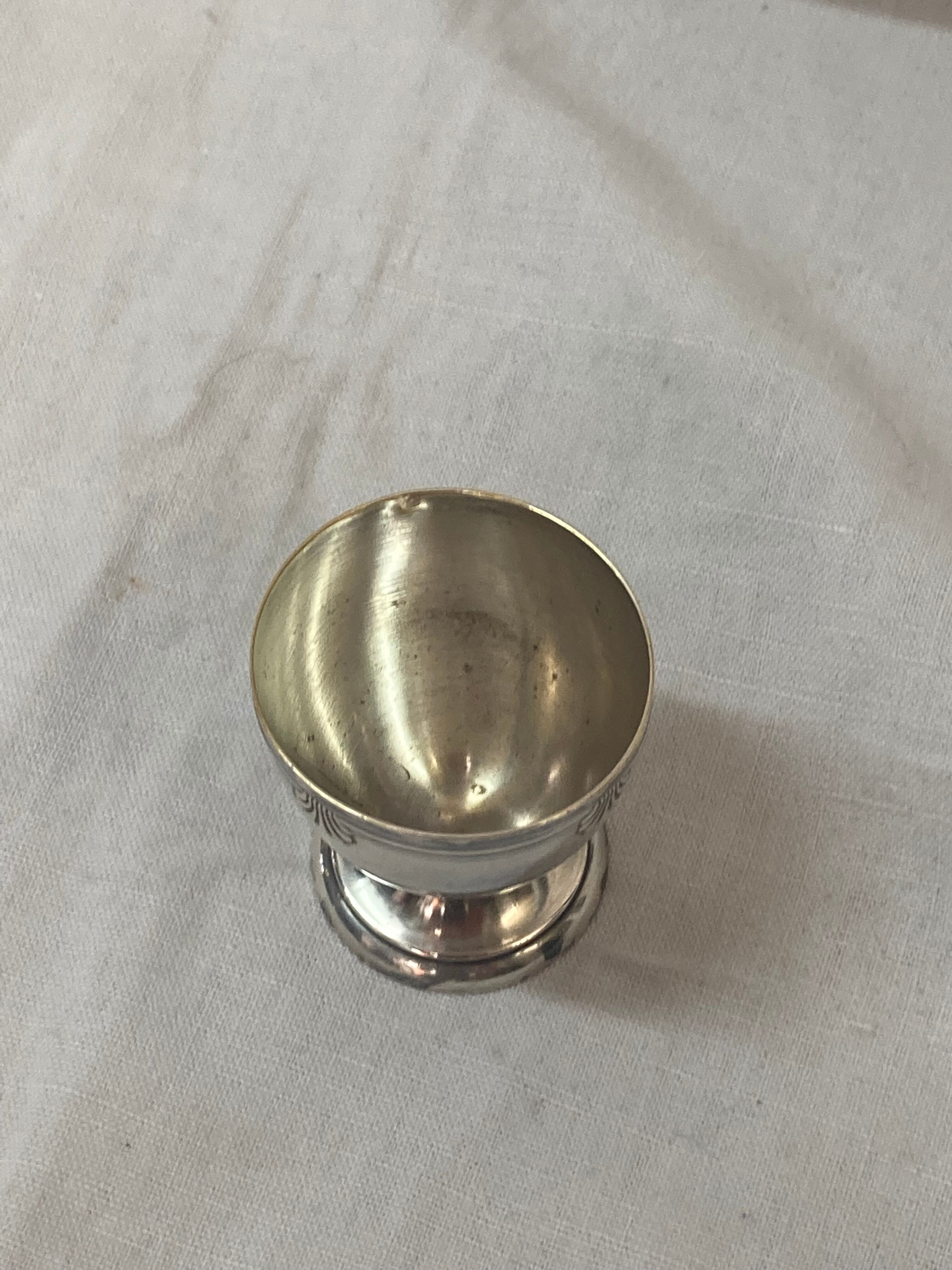 Silver metal shell