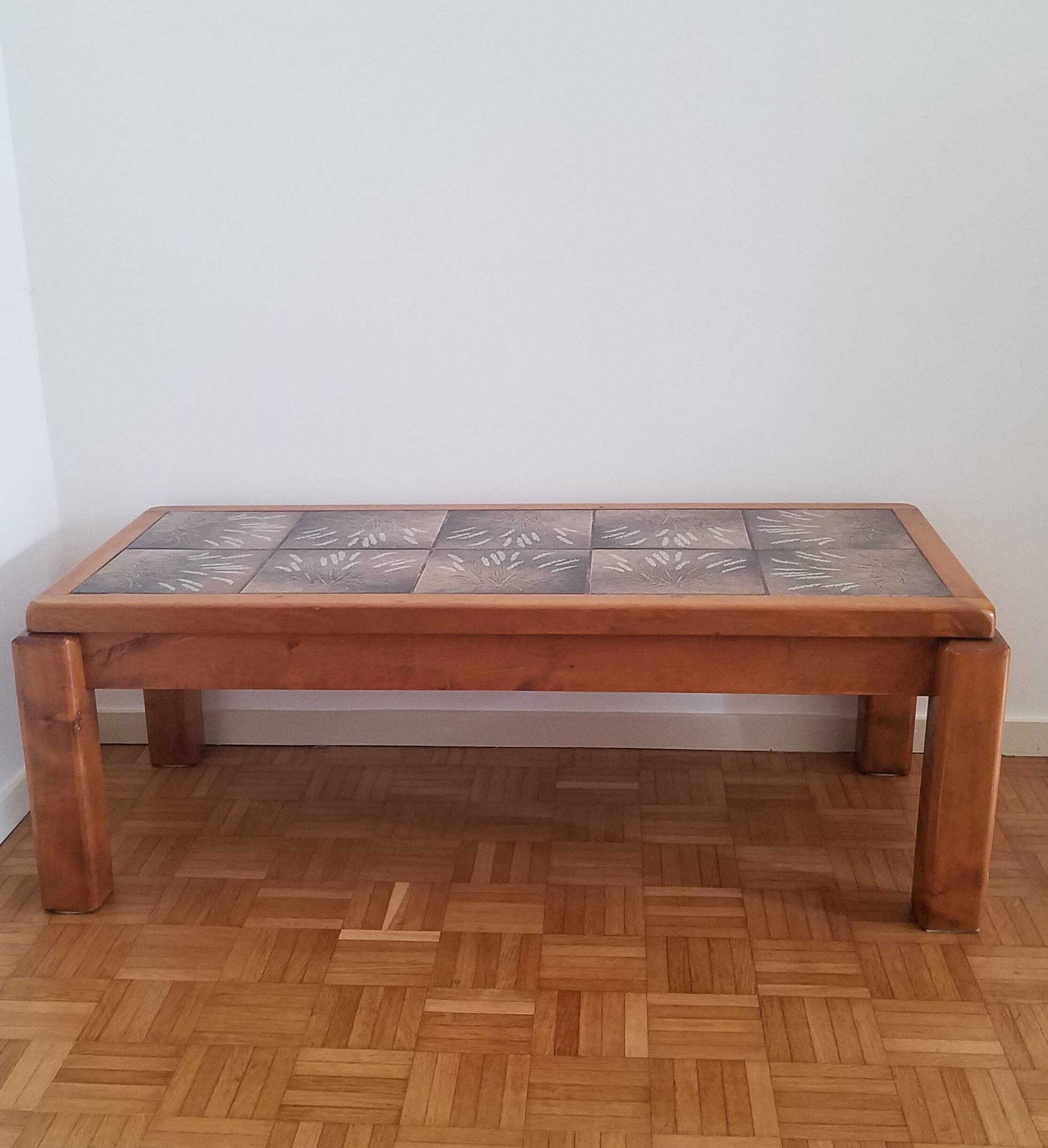 Table basse en céramique