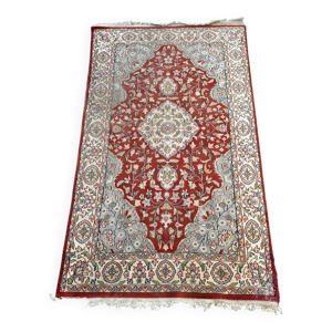 Tapis persan fait main