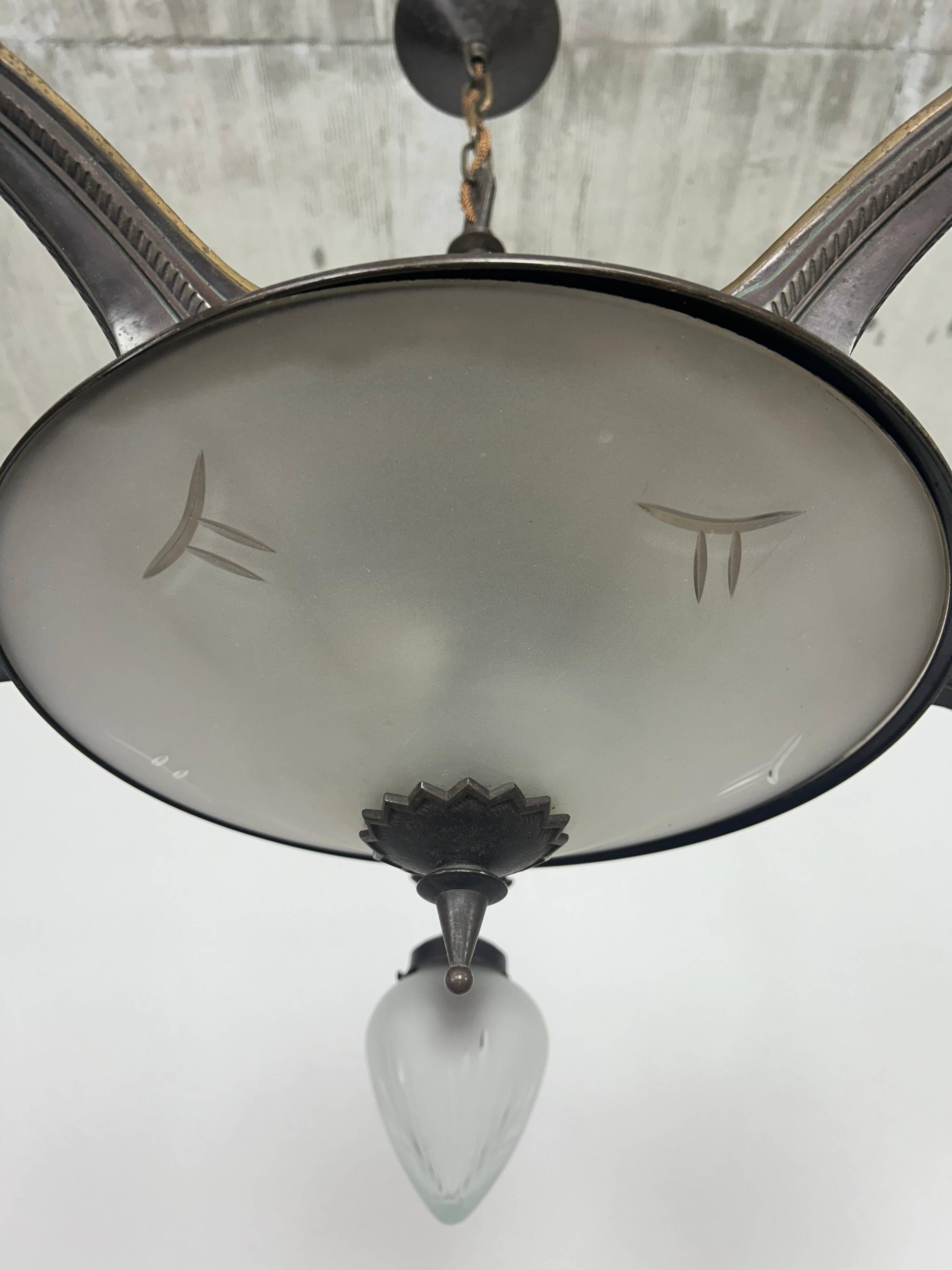 Rare cubist bronze lustre