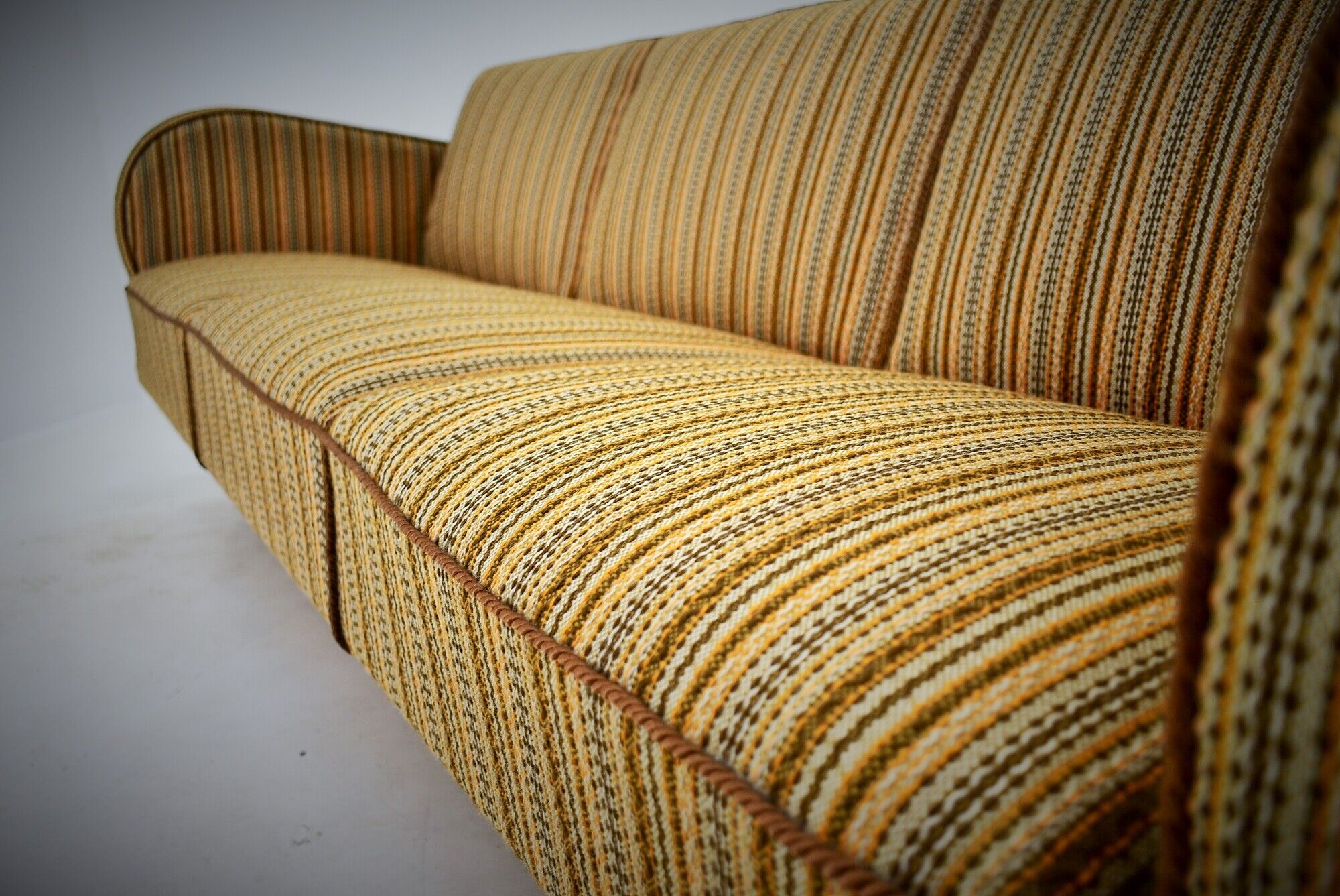 Art Deco Sofa or Bed H-363 Designed by Jindrich Halabala, 1930s