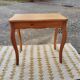 Table d'appoint ou bureau inspiration Louis XV