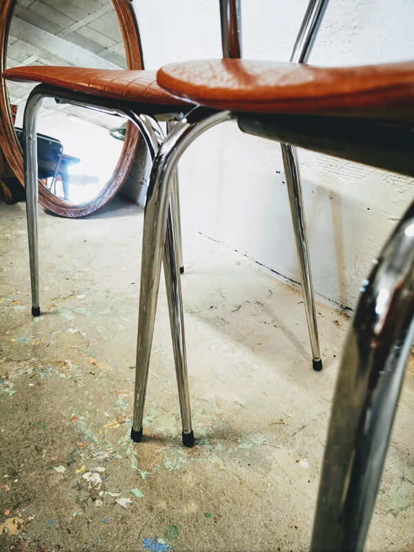 Pair of Soudexvinyl chairs