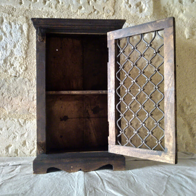 Armoire indienne bois et fer forgé