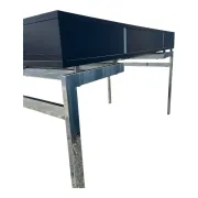 Bureau plat laqué noir texturé et chrome style 1970