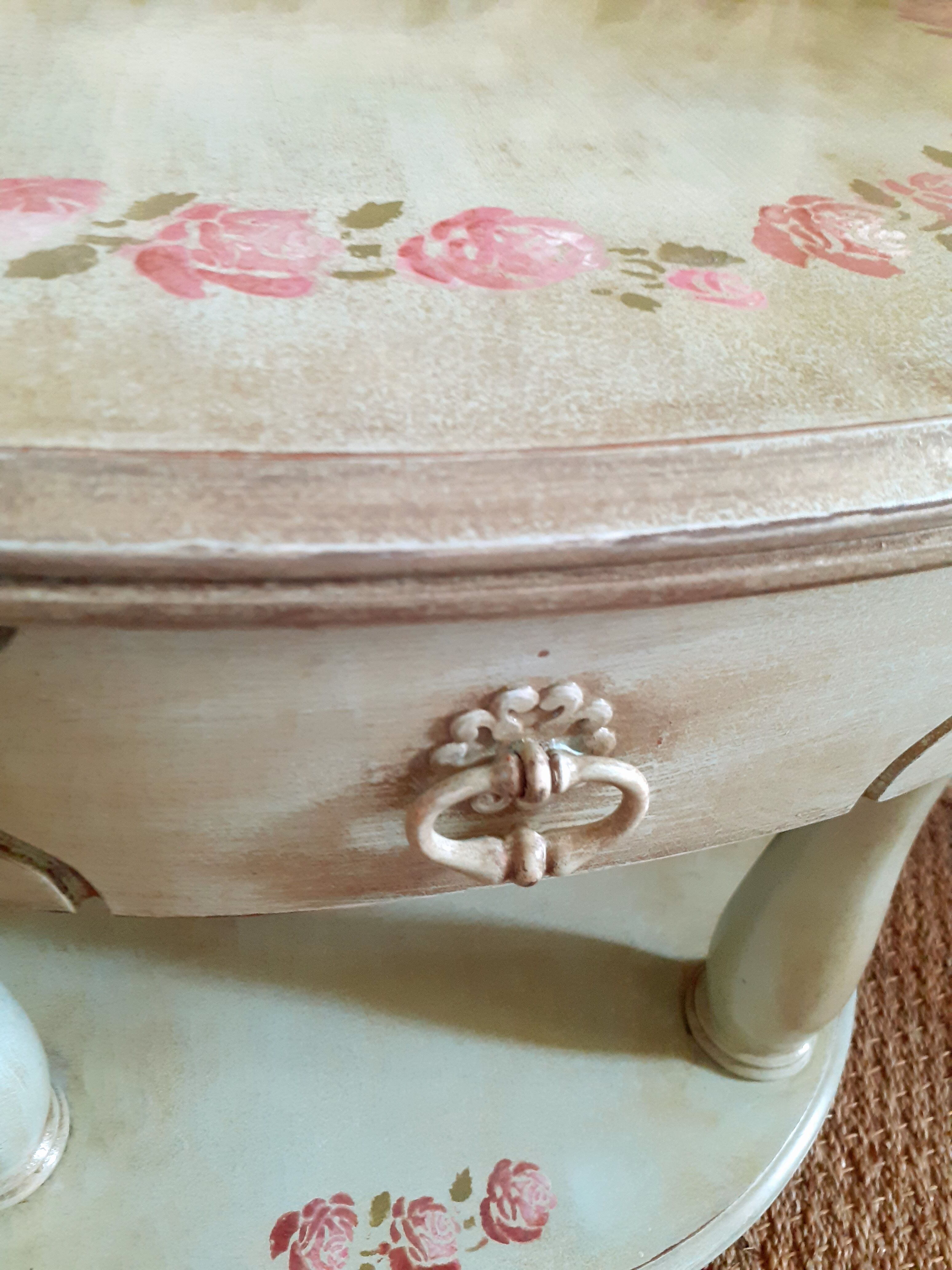 Chevet ou meuble d'appoint style Shabby chic