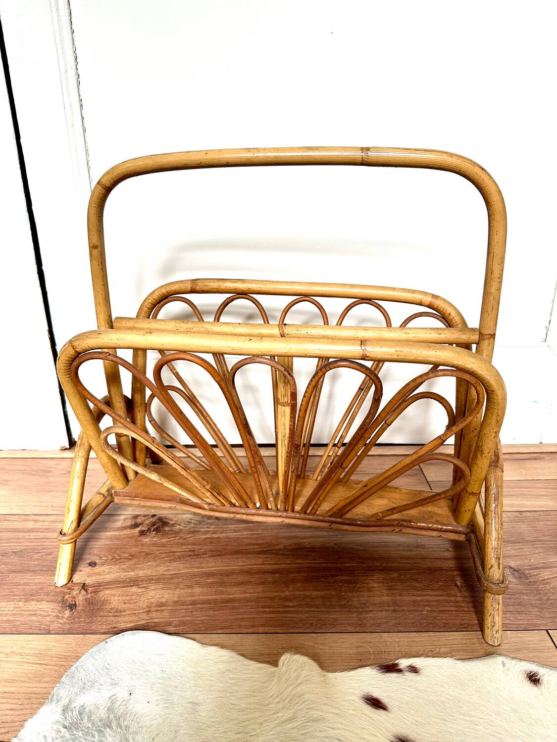 60s bamboo magazine rack