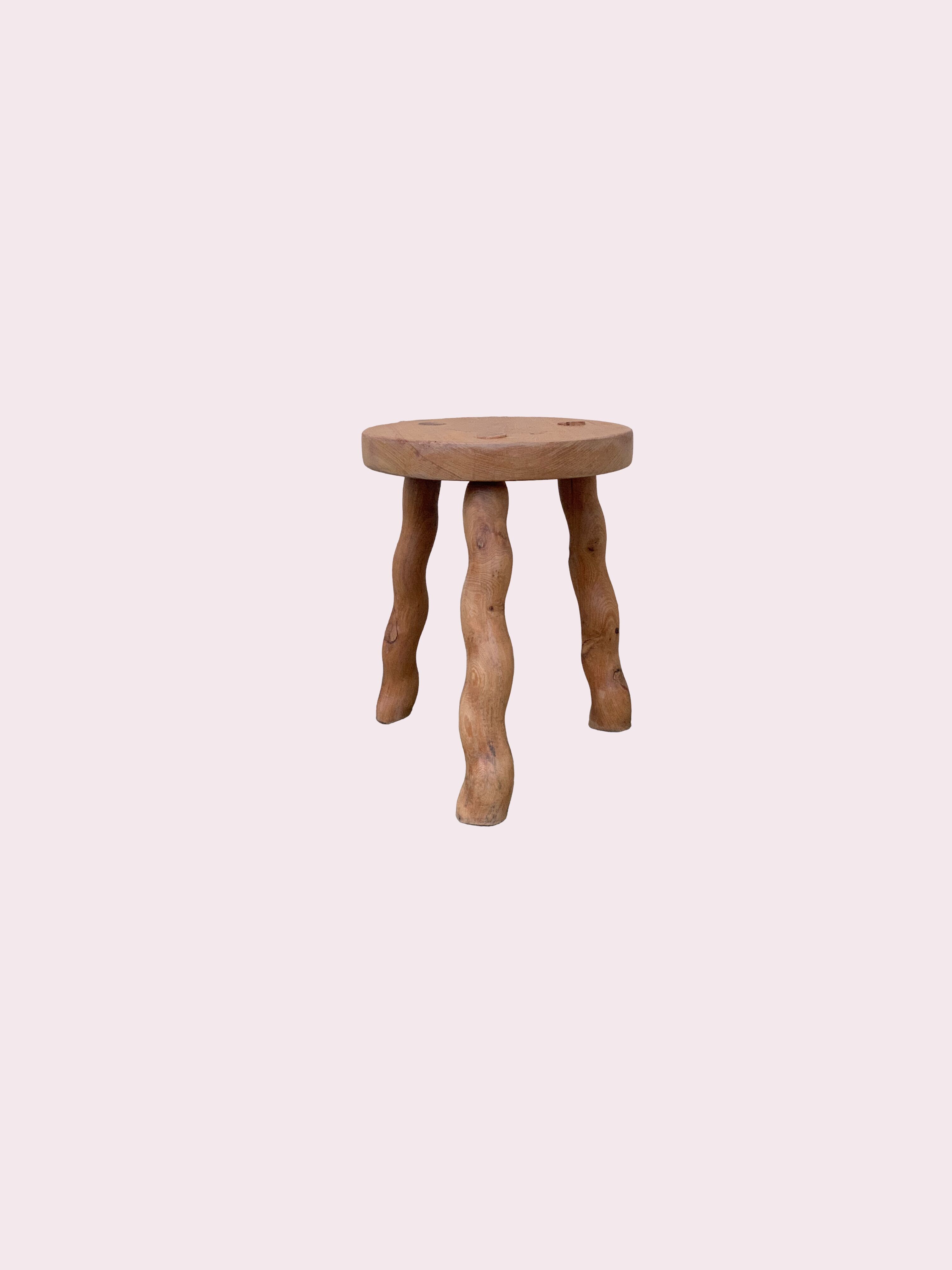 Vintage turned leg tripod stool 1960