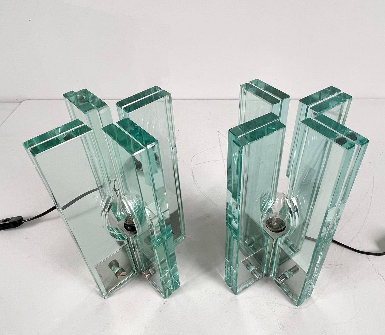 Giorgio Reggiori. Pair of table lamps/glass objects by Giorgio Reggiori for Gallotti & Radice, 1960s, Italy.