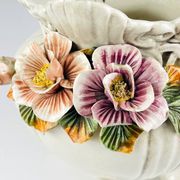 Vase en céramique avec fleurs, Italie, années 1950