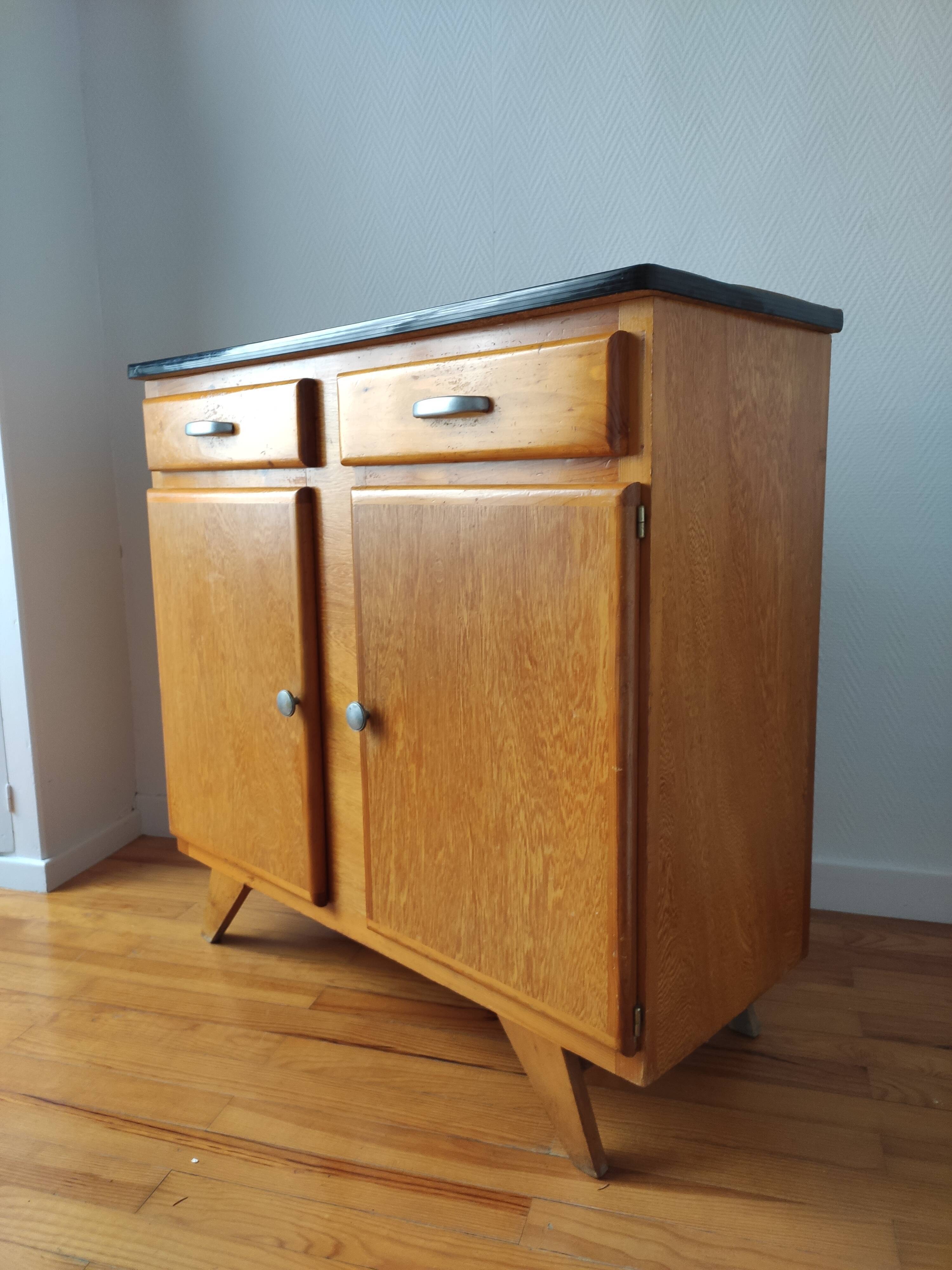 Parisian buffet Mado