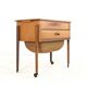 Table d'appoint / boîte de rangement pour bijoux