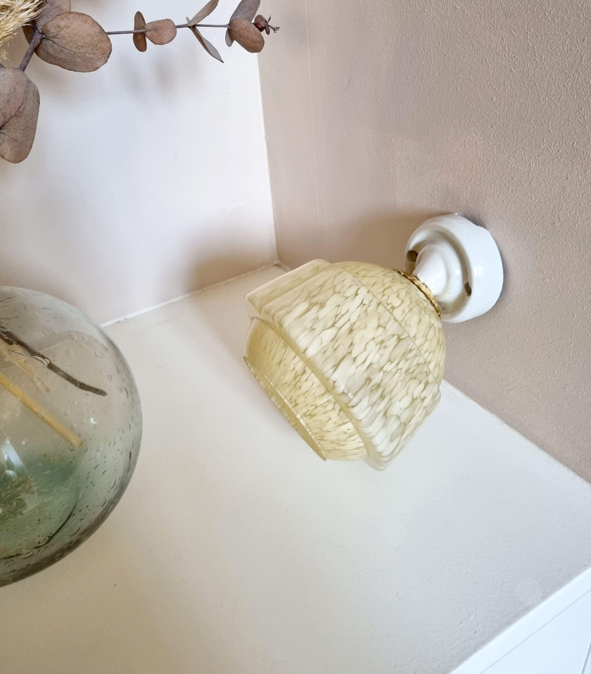 Clichy glass wall lamp