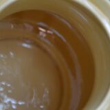 Cafetière vintage jaune paille Gien modèle "Djerba"