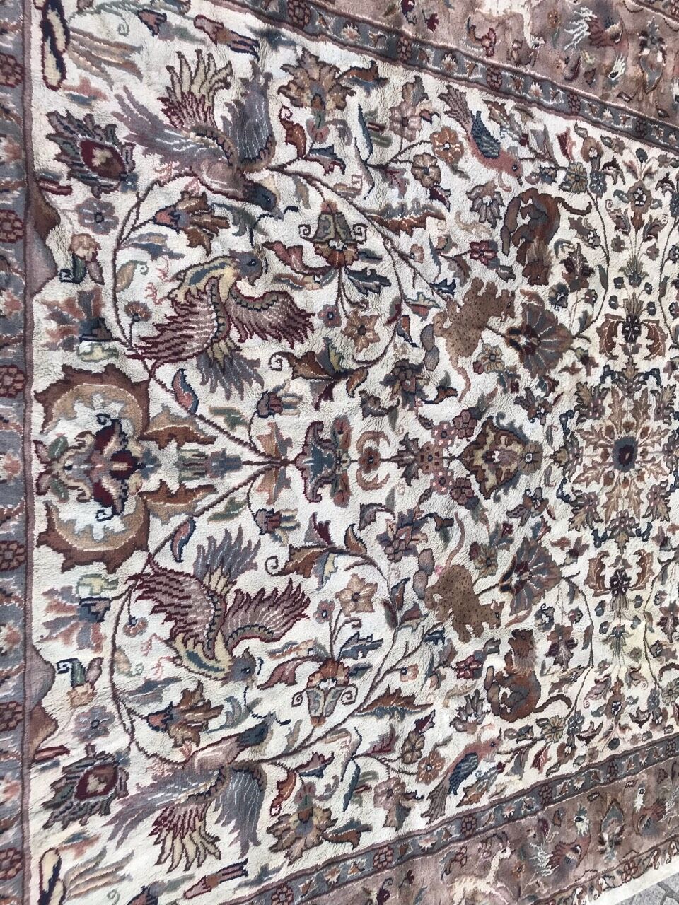 Pakistani carpet wool and silk handmade 190x295 cm