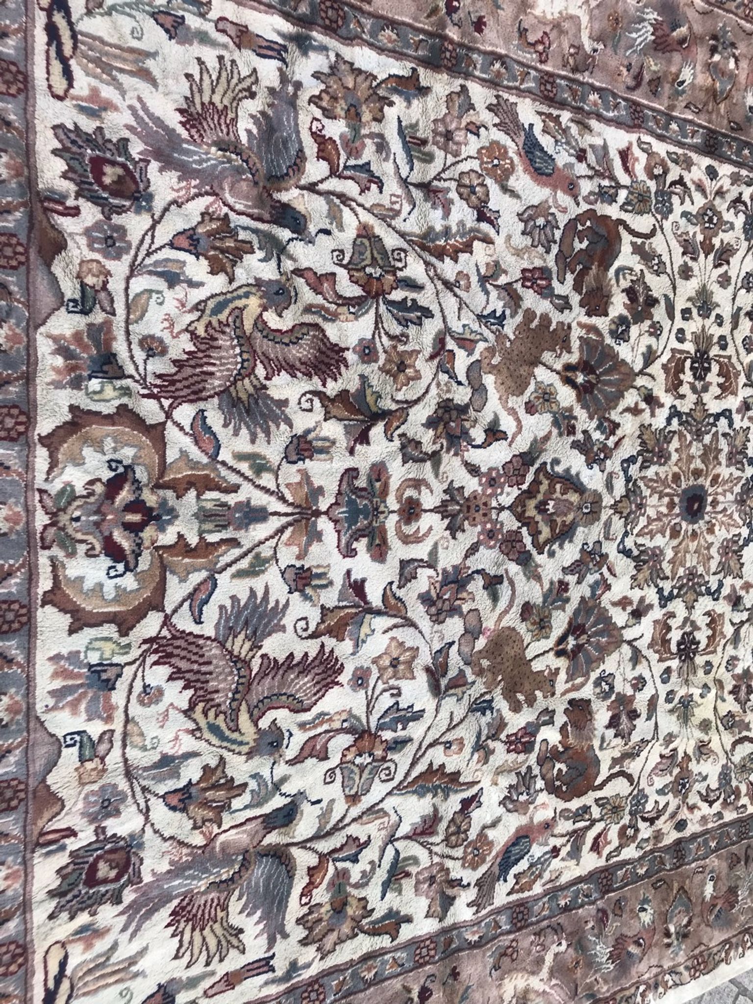 Pakistani carpet wool and silk handmade 190x295 cm