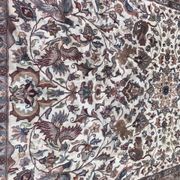 Pakistani carpet wool and silk handmade 190x295 cm