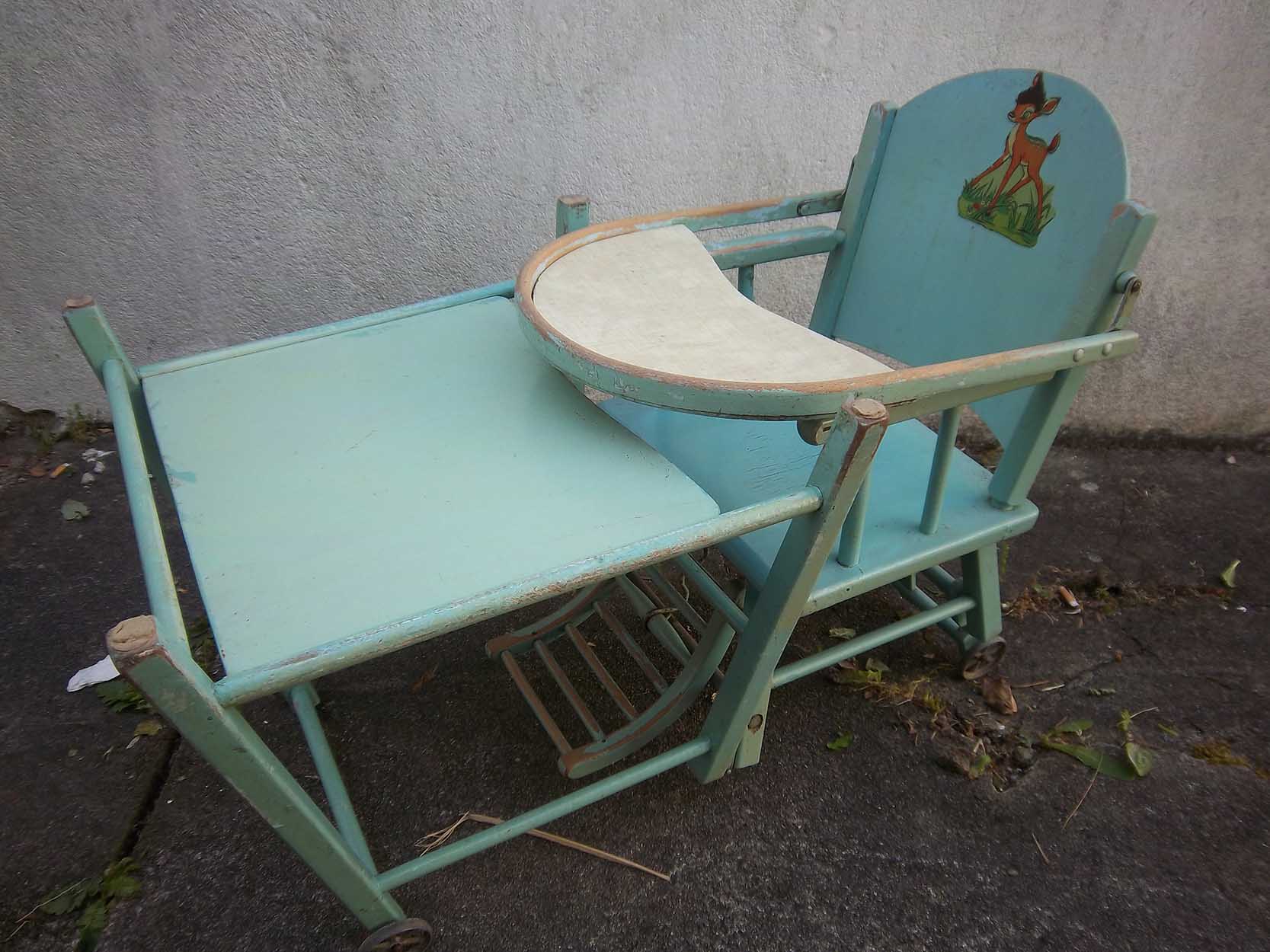 Chaise haute en bois pour bébé de 1950/1960 dans son jus
