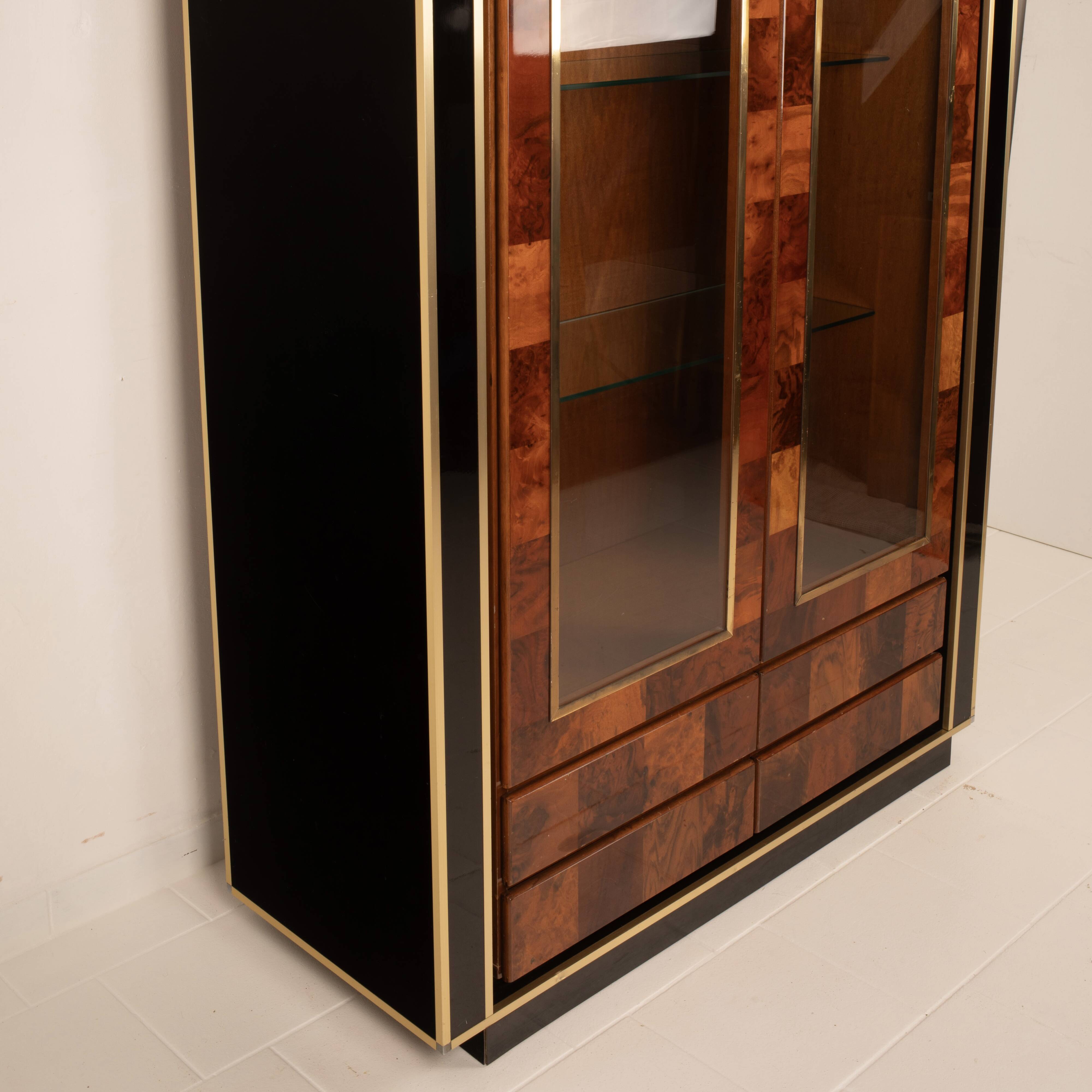 Vitrine en bois de séquoia par Willy Rizzo pour Mario Sabot
