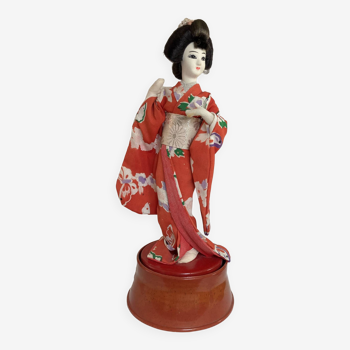 Poupée Geisha japonaise vintage  boîte à musique