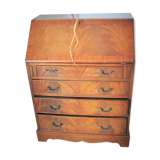 English secretary in walnut grazing