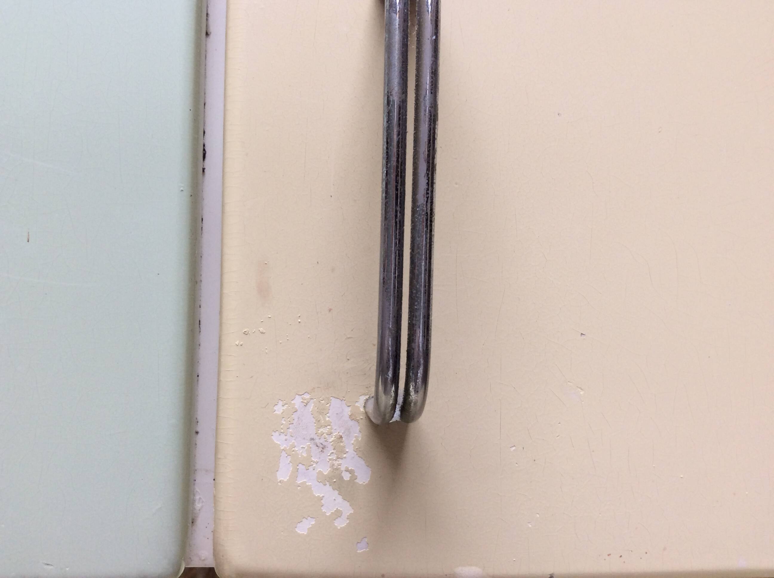 Kitchen sideboard in wood and Formica