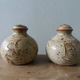 Salt and pepper shaker in Puisaye stoneware by Jean Pierre Prud'homme