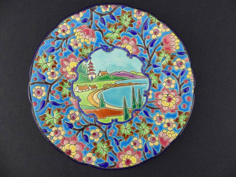 Decorative plate in Longwy enamels