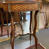 Very beautiful and old wooden marquetry planter, Napoleon III period, mid-19th century.