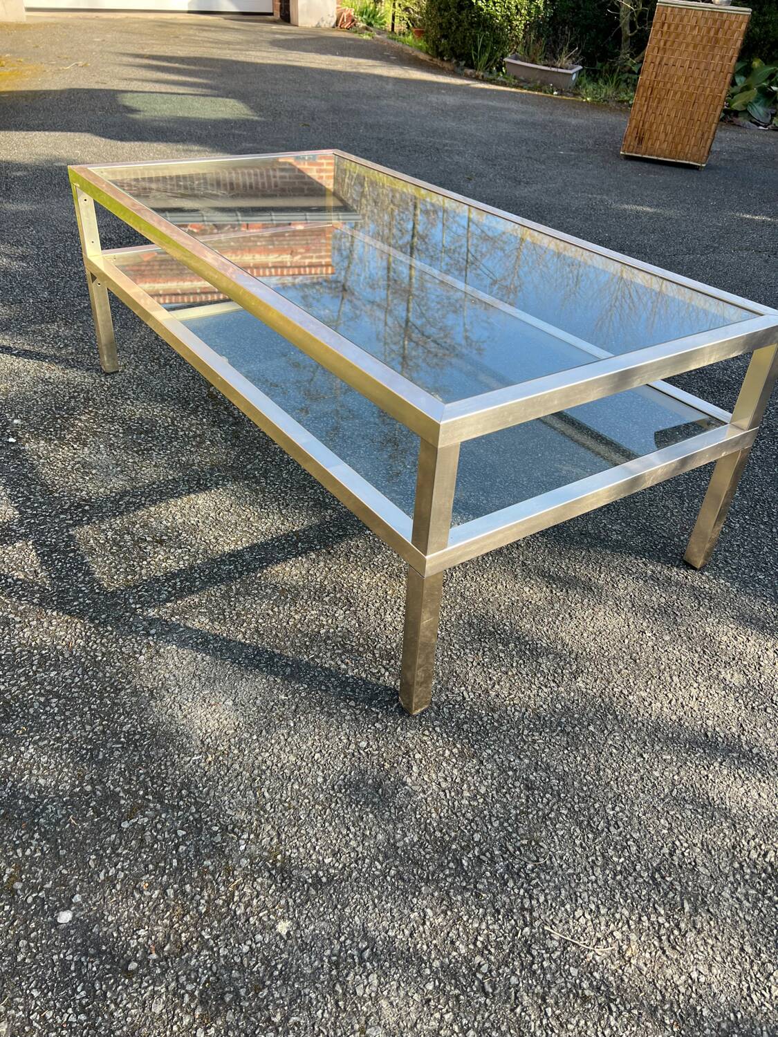 Coffee table, vintage 70s. 2 glass tops.