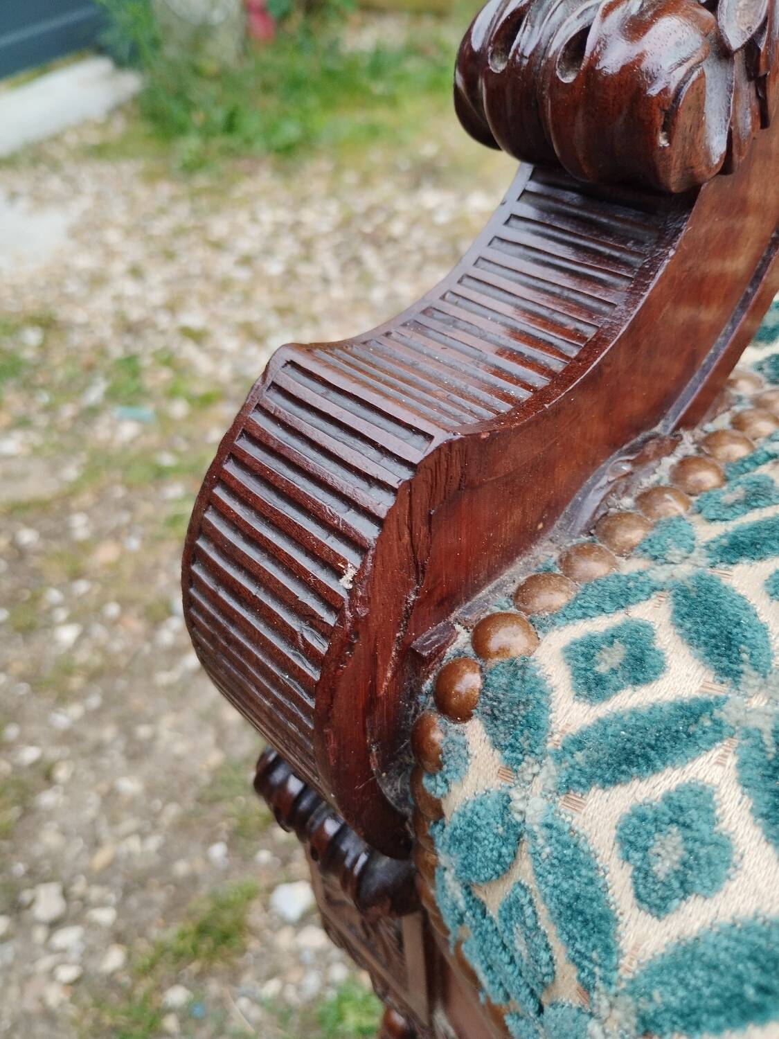 Pair of antique Louis XVI mahogany armchairs from the 19th century