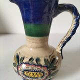 Pichet en faïence à décor floral, années 1950-1970