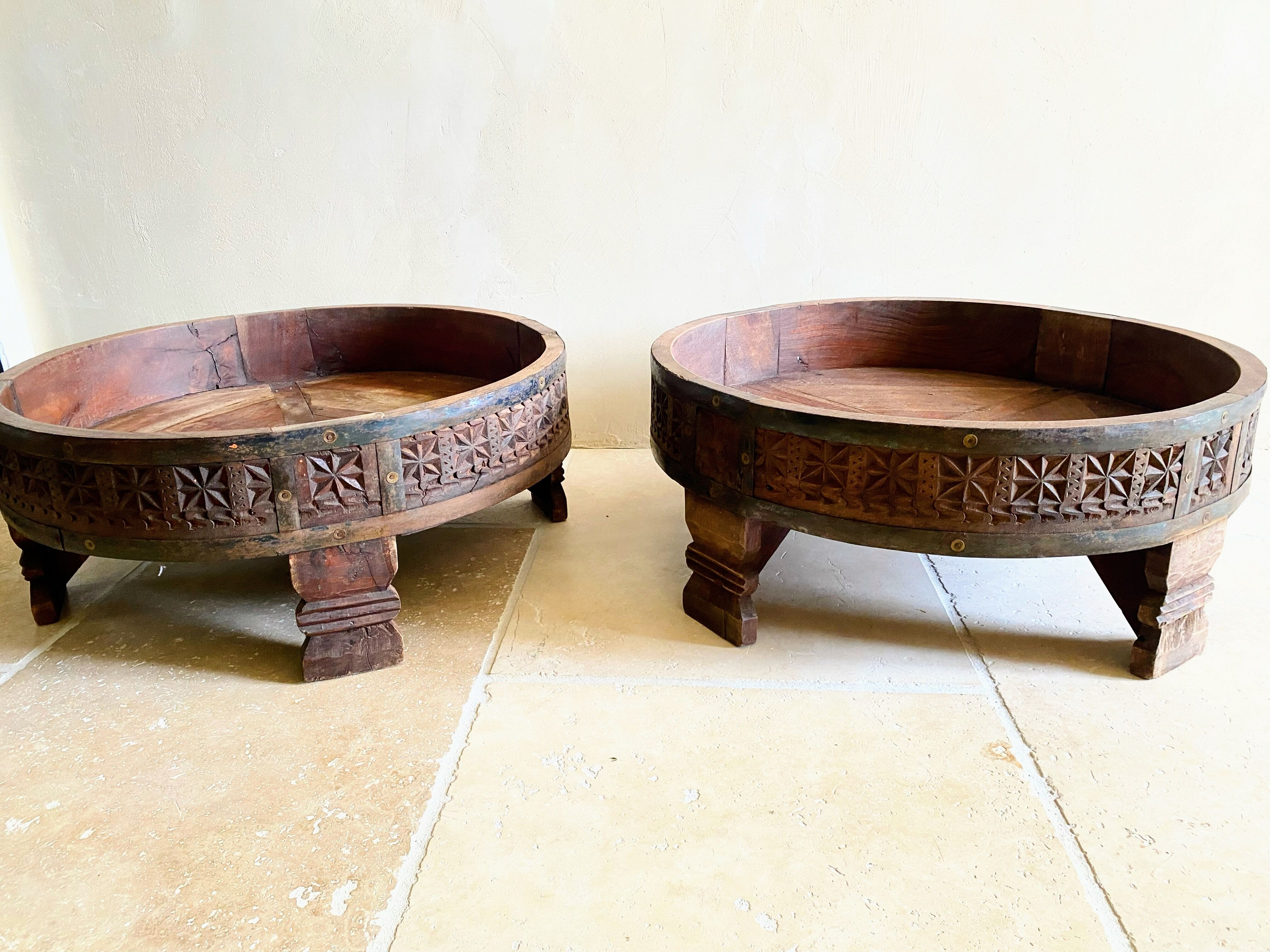 Paire chakki, tables basses, Inde